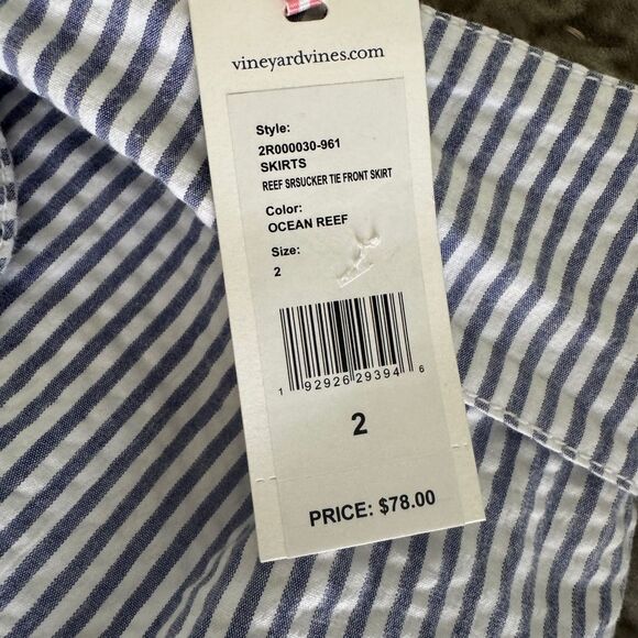 NWT Vineyard Vines Tie Front Blue/White Seersucker Skirt Size 2 - Picture 2 of 7